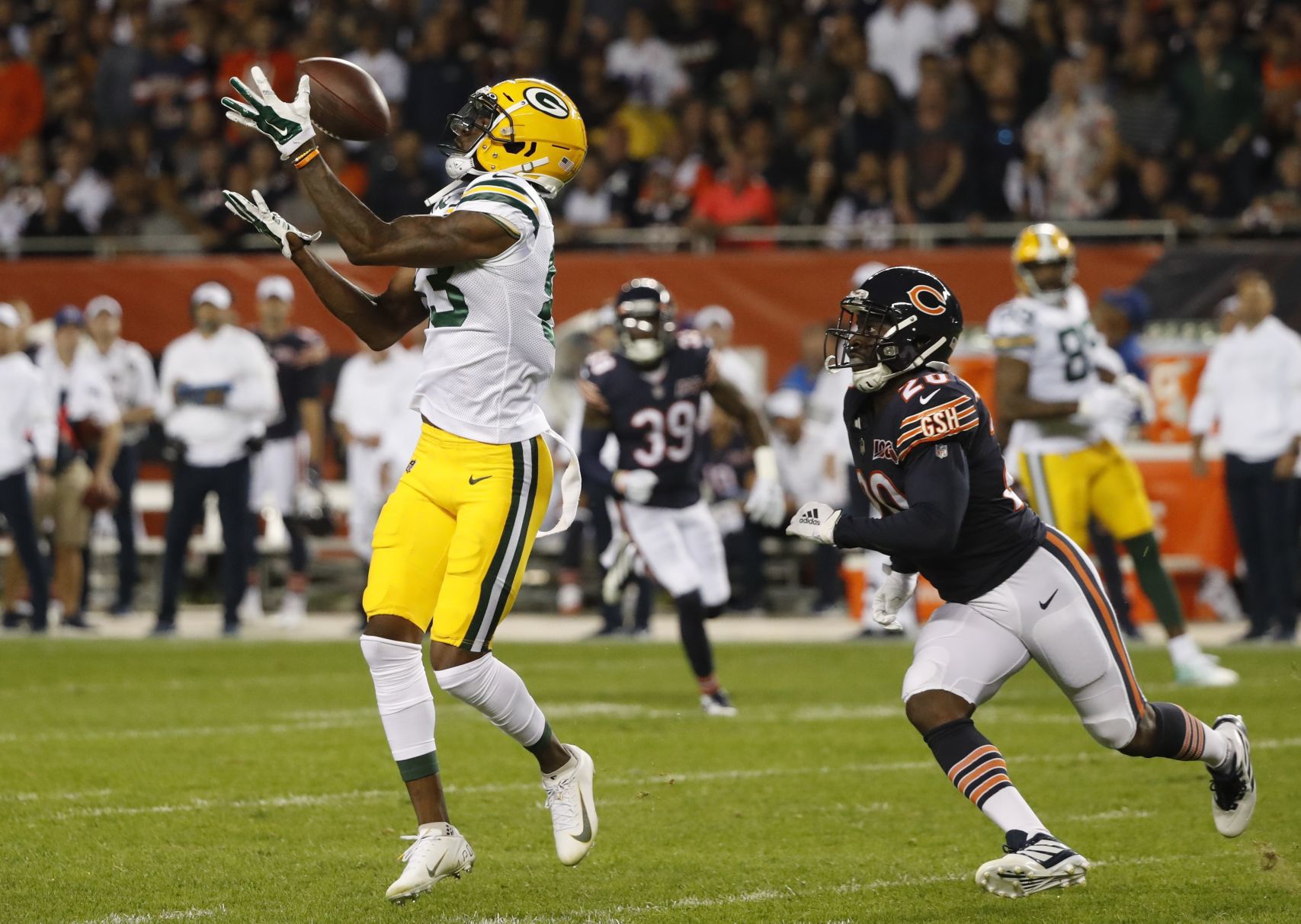 Packers 10, Bears 3
